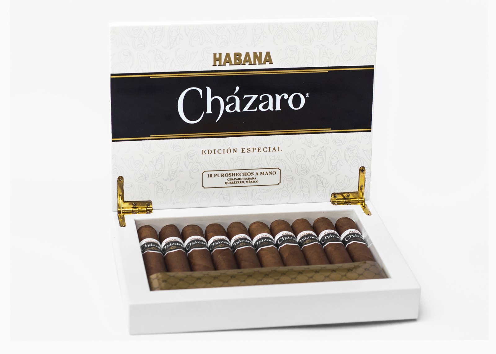 Habana Cházaro box of ten cigars, open